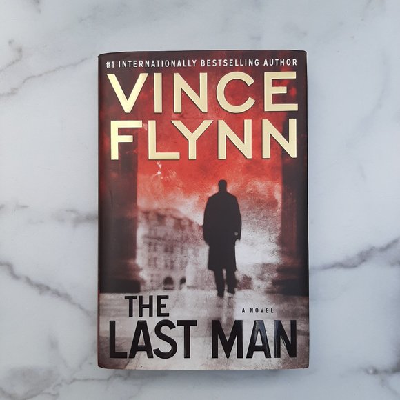 The Last Man VINCE FLYNN hardcover book - Picture 1 of 8